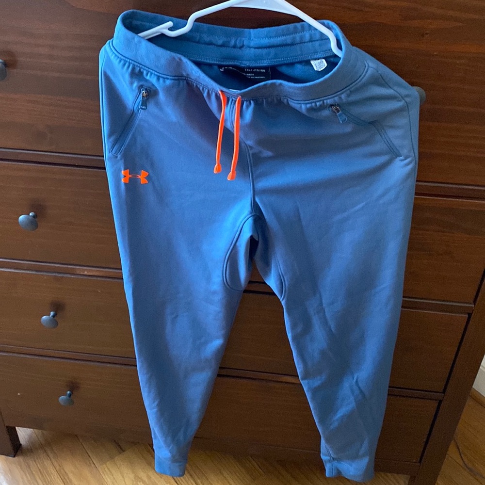 Boys Under armor Sweatpants